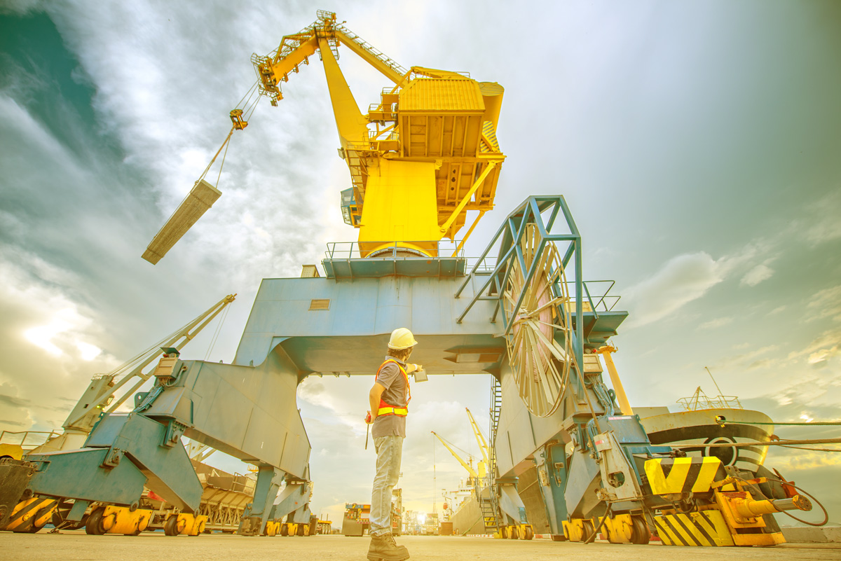 How to Win Your First Government Contract?